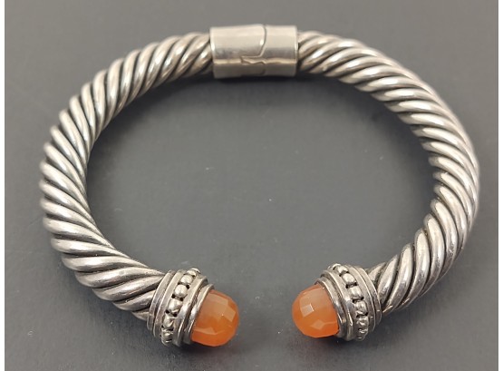 VINTAGE TWISTED CABLE STERLING SILVER FACETED CARNELIAN HINGED CUFF BRACELET
