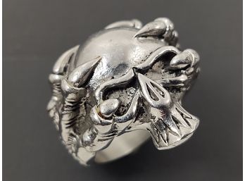 VINTAGE STAINLESS STEEL CLAWS HOLDING SKULL HEAD MENS BIKERS RING SIZE 13