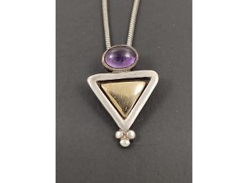 VINTAGE MID CENTURY STERLING SILVER AMETHYST CABOCHON PENDANT NECKLACE W/ GOLD ACCENT