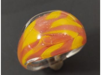 VINTAGE MID CENTURY ART GLASS PSYCHEDELIC RING SIZE 7