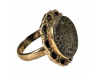 Sterling Silver Ladies Ring W Fossil Stone About Size 6 To 7