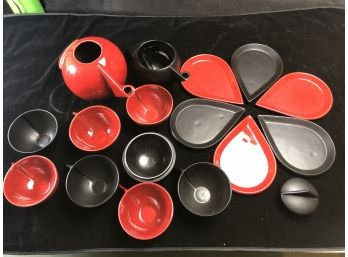 Designer Red And Black Tea Set