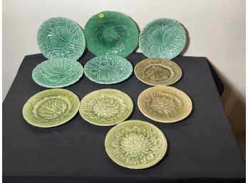 TEN PIECES ANTIQUE MAJOLICA FROM VARIOUS MAKERS