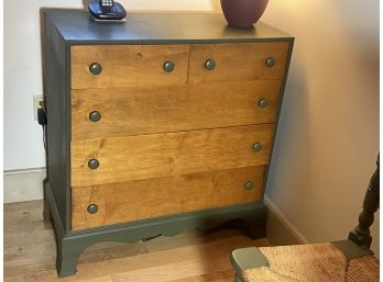 CONTEMPORARY 2/3 GREEN CHEST OF DRAWERS WITH MAPLE FRONTS