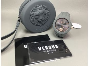 Brand New Gray $395  VERSACE / VERSUS Watch With FREE BONUS Wristlet Purse - GREAT GIFT ITEM !