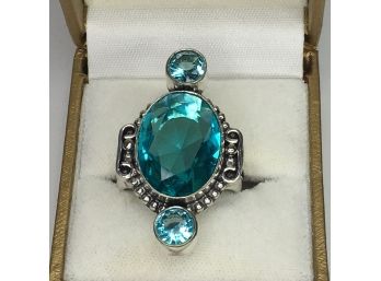 Fantastic 925 / Sterling Silver Cocktail Ring With Three London Blue Topaz - Fabulous Modern Design - NEW !