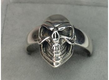 Awesome Vintage 925 / Sterling Silver Skull Ring - Large Size - All Sterling Silver - Great Gift Idea !