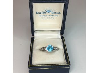 Fabulous Sterling Silver / 925 Ring With Aquamarine And White Topaz - Very Pretty Details - Great Gift !