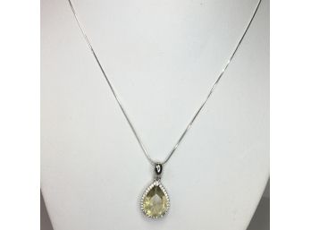 Very Pretty 925 / Sterling Silver Necklace With White & Pale Yellow Topaz Pendant - Lovely ! - Brand New !