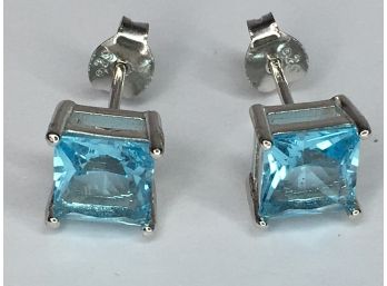 Beautiful Brand New - Sterling Silver / 925 Earrings With Crystal Blue Aquamarine - Sparkling Clear / Clean !