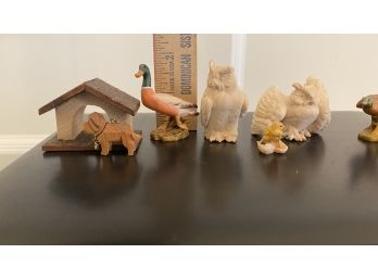 A Mixed Lot Of Small Wood Carved Animals - Dog With Doghouse, Owl, Duck, & More