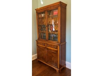 A Beautiful Elegant Bookcase Cabinet With Glass Doors & 2Drawers  Made In England