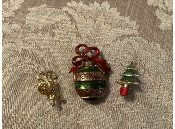 Trio Of Holiday Pieces - Including Christmas Tree Pin, Etc. - Lot #14