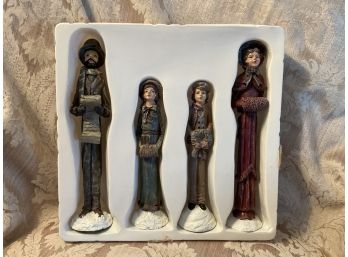 Four Windsor Caroler Figures