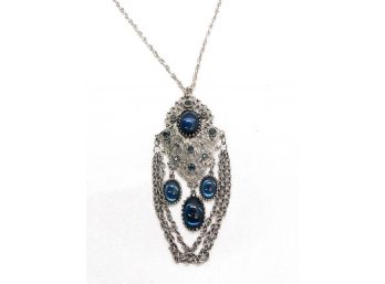 Victorian Style Elegantly Detailed Pendant Necklace
