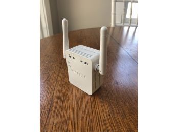 Netgear Universal WiFi Range Extender