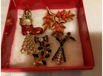 Vintage Assorted Lot Of Costume Christmas Jewelry:  Pins And Earrings