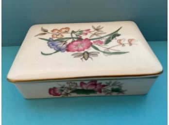 Vintage Wedgwood English Bone China Charnwood Lidded Rectangular Dresser Box