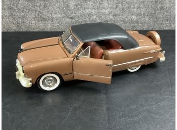 Maistro Brown And Black 1950 Ford Diecast Car (scale 1:18)