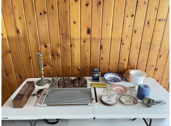 Table Lot Of Vintage Items