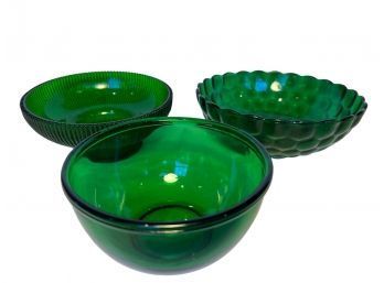 Trio Of Midcentury Emerald Green Vintage Glass Bowls, One By Hoosier Glass