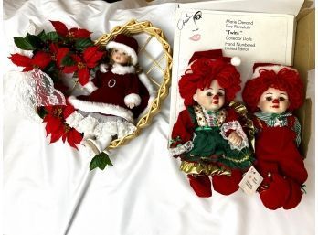 Marie Osmond Fine Porcelain Christmas Twins Dolls 'Jingle' & 'Belle' With Doll Christmas Door Decoration