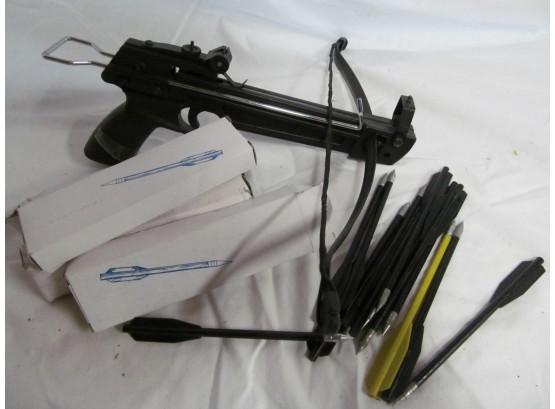Hand Held Pistol Style Crossbow With Lots Of Arrows