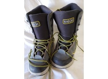 Light Use Size 13 Snowmobile Or Winter Boots