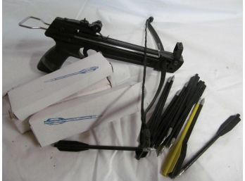 Hand Held Pistol Style Crossbow With Lots Of Arrows
