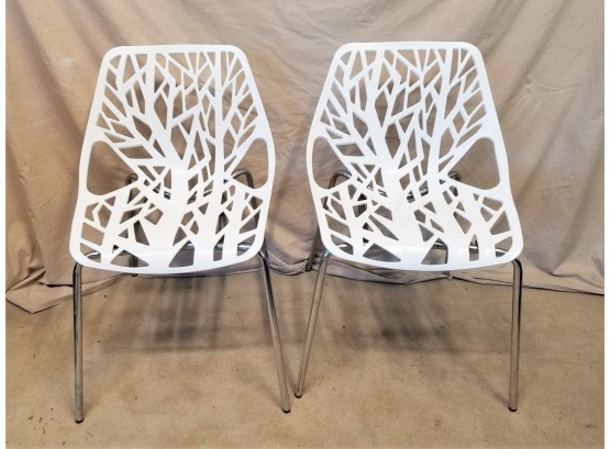 UrbanMod Mid Century Style Plastic Shell Stencil Cut Out Tree With Metal Legs Chairs