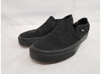 Vans Classic Slip-On Sneaker Women's Size 6