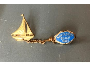 NANTASKET BEACH MASS. SOUVNIR PIN WITH Sailboat Attached