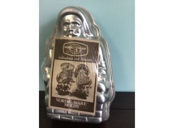 Vintage Nordic Ware Santa Claus Mold With Instructions