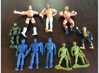 Lot Of 14 Miscellaneous Action Figures Including Marvel Wrestlers Power Ranger More