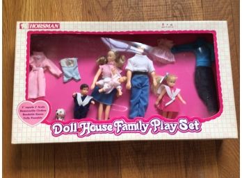 Vintage Horsman Doll House Family Play Set