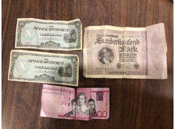 Foreign Currency Lot