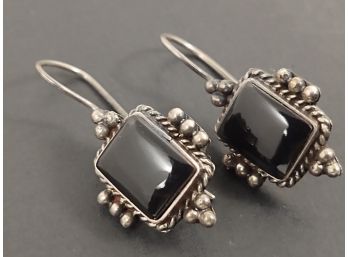 VINTAGE MEXICAN STERLING SILVER ONYX EARRINGS