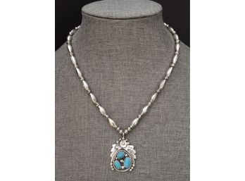 VINTAGE NATIVE AMERICAN STERLING SILVER TURQUOISE NECKLACE