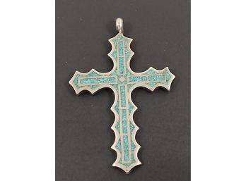 VINTAGE SOUTHWESTERN STERLING SILVER CRUSHED TURQUOISE CROSS PENDANT