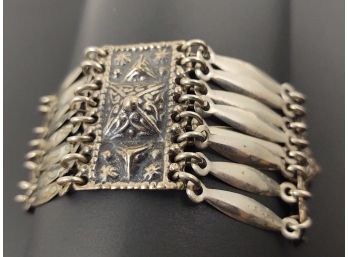 VINTAGE EARLY MEXICAN STERLING SILVER & NICKEL SILVER BRACELET