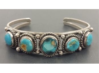 VINTAGE NATIVE AMERICAN STERLING SILVER TURQUOISE CUFF BRACELET
