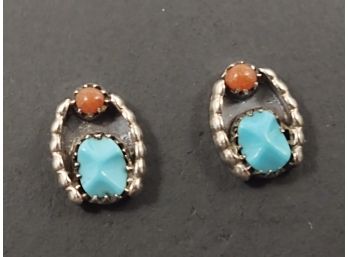 SMALL VINTAGE NATIVE AMERICAN STERLING SILVER TURQUOISE CORAL STUD EARRINGS
