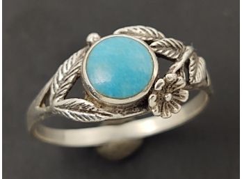VINTAGE SOUTHWESTERN STERLING SILVER TURQUOISE RING