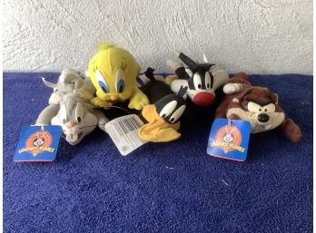 Looney Tunes Play By Play Plush Set