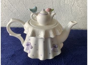 A Teleflora Gift Decorative Teapot