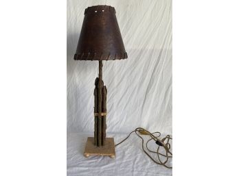 Metal Asparagus Table Lamp