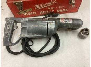 Vintage Milwaukee Heavy-duty Right Angle Drill Plumbers Kit Working Condition Chuck Is Broken See Pictures