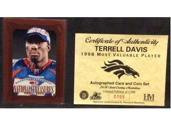1997 Donruss Preferred Terrell Davis Autographed Card With COA