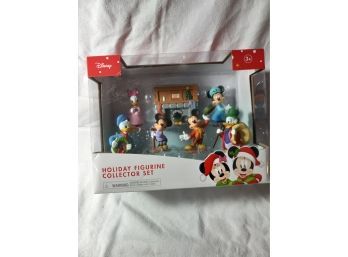 Disney Holiday Collector Set