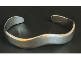 VINTAGE STERLING SILVER MEXICAN CUFF BRACELET
